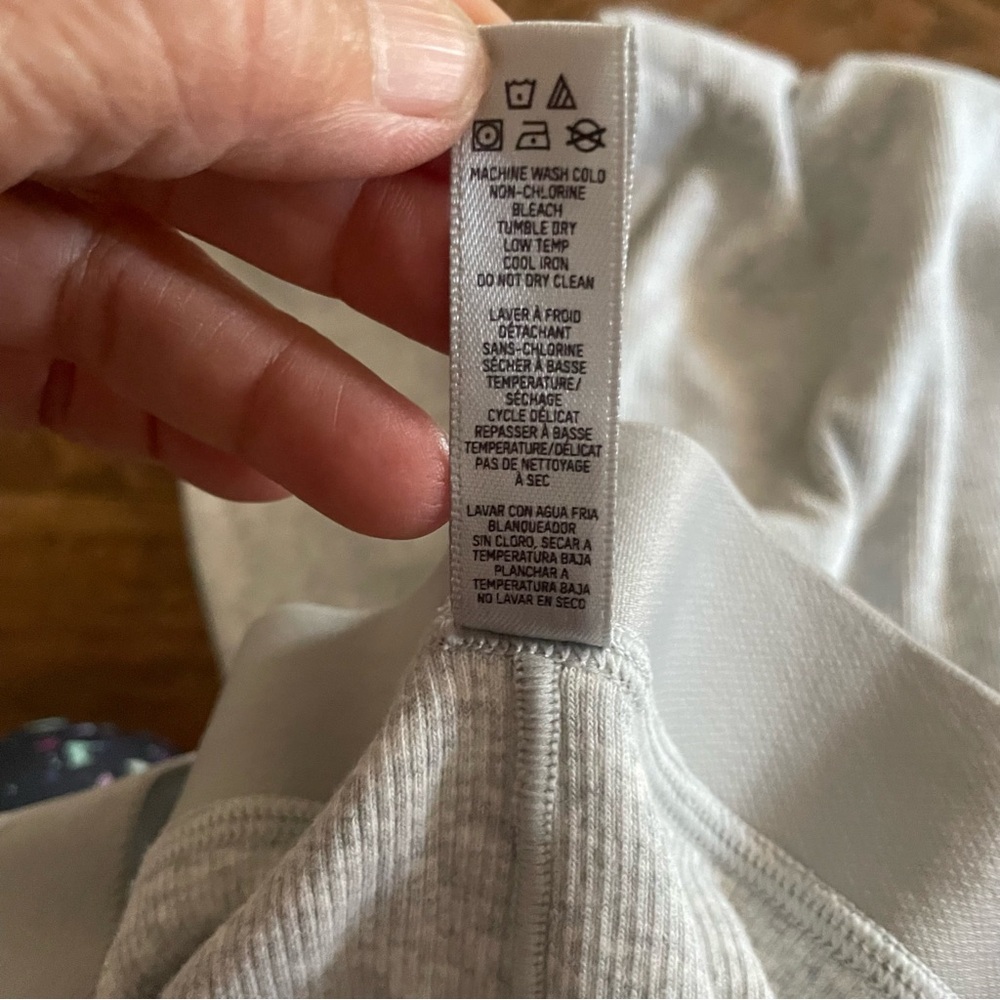 Skins Gray High-Waisted base layer pants size 2X - Picture 6 of 8